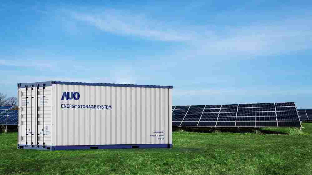 赏金国际透过AI数据管理，，，，提供不同类型用户进行储能与能源管理，，，，达到再生能源管控调度成效